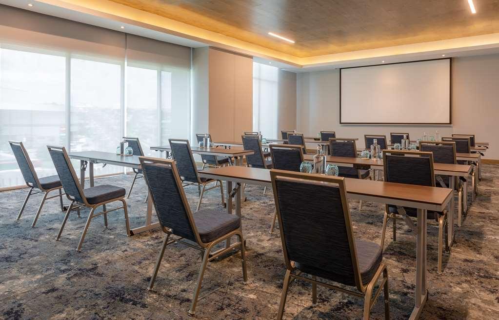 Hyatt Centric San Salvador Hotel Съоръжения снимка